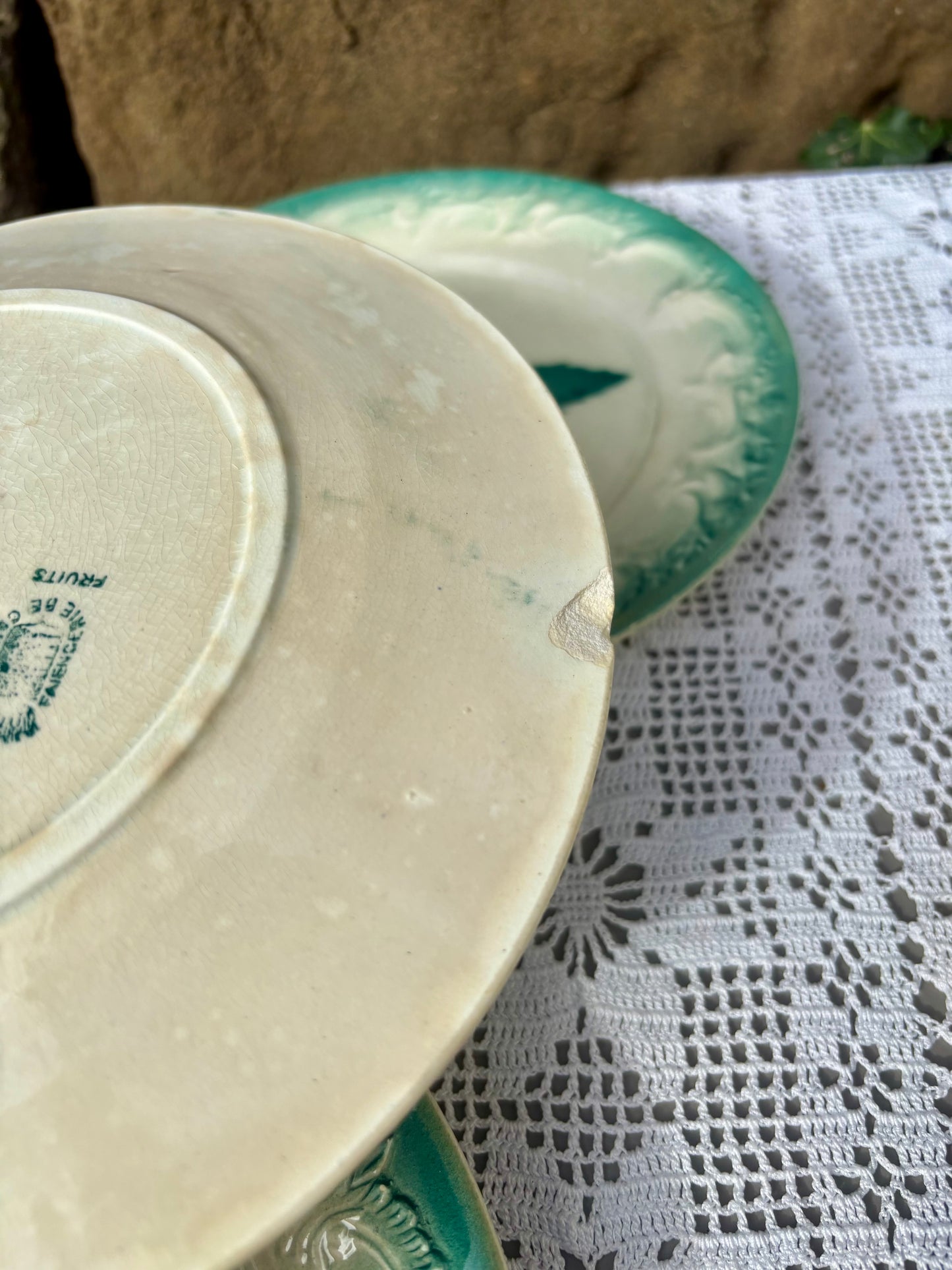 Assiettes Faïencerie de Castres modèle Fruits