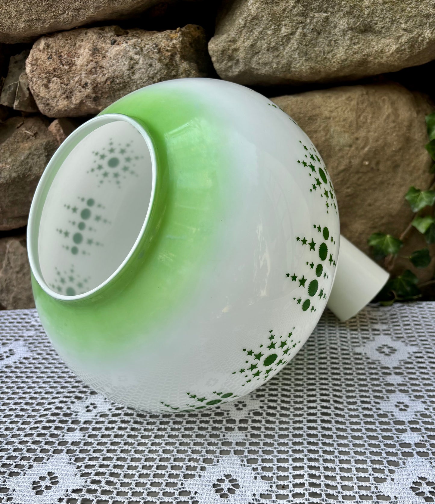 Suspension opaline décor vert