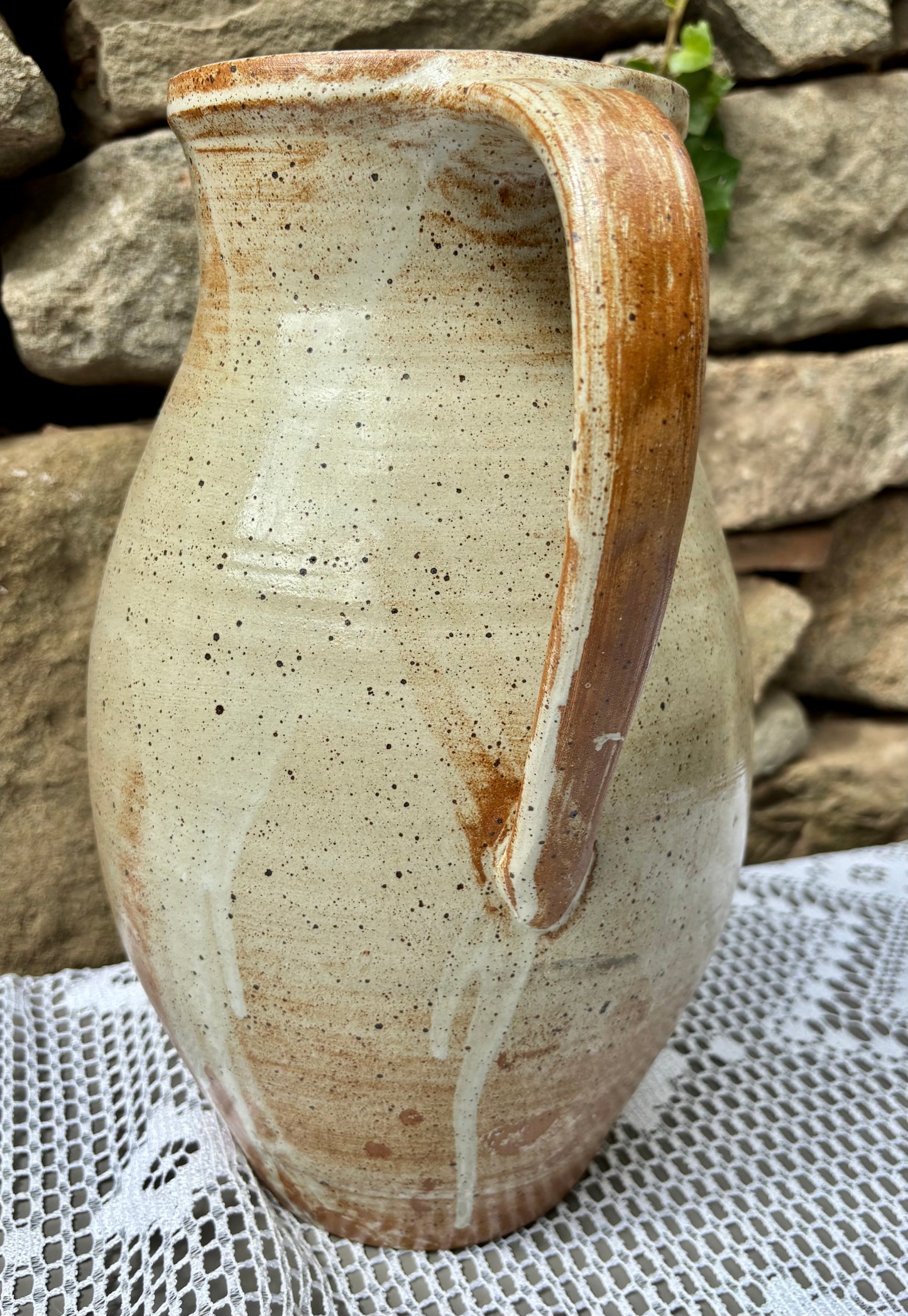 Grand pichet en grès pyrité