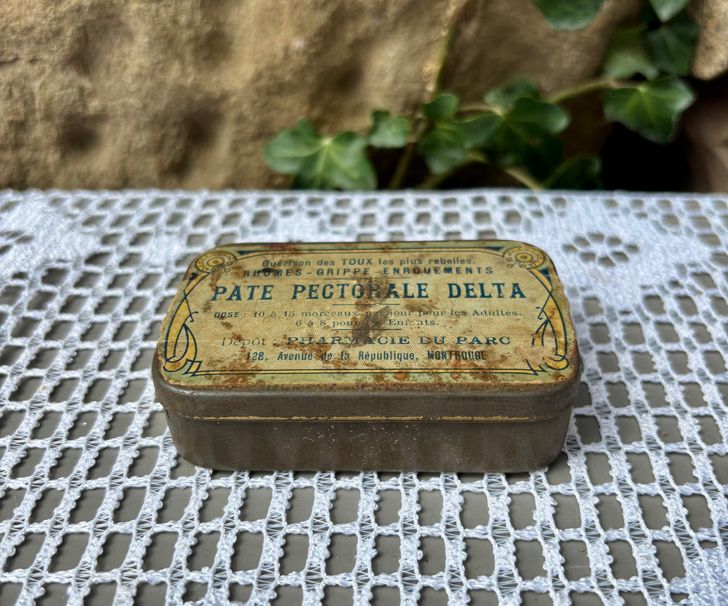 Boîte pastille médicinale 1900