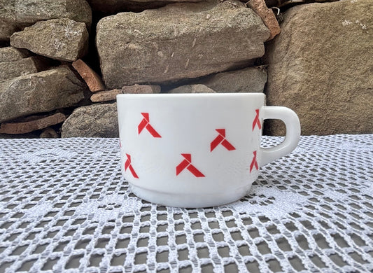 Tasse Arcopal motifs Origami