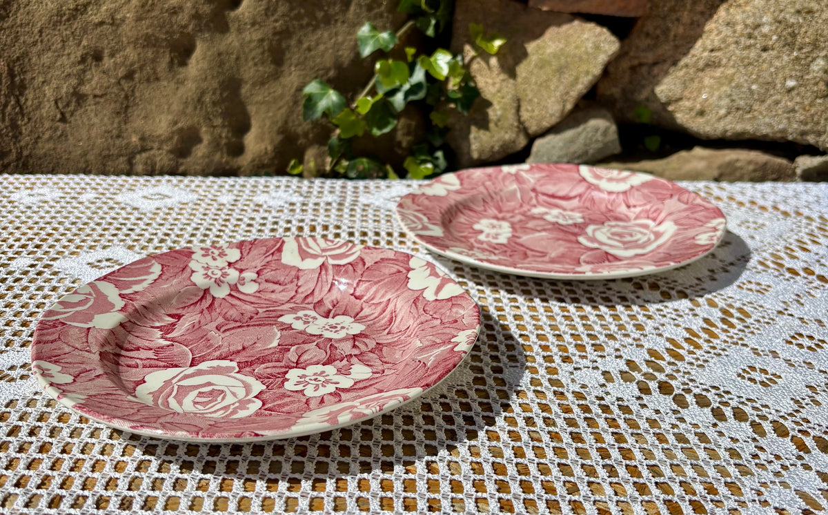 Assiettes anglaises roses