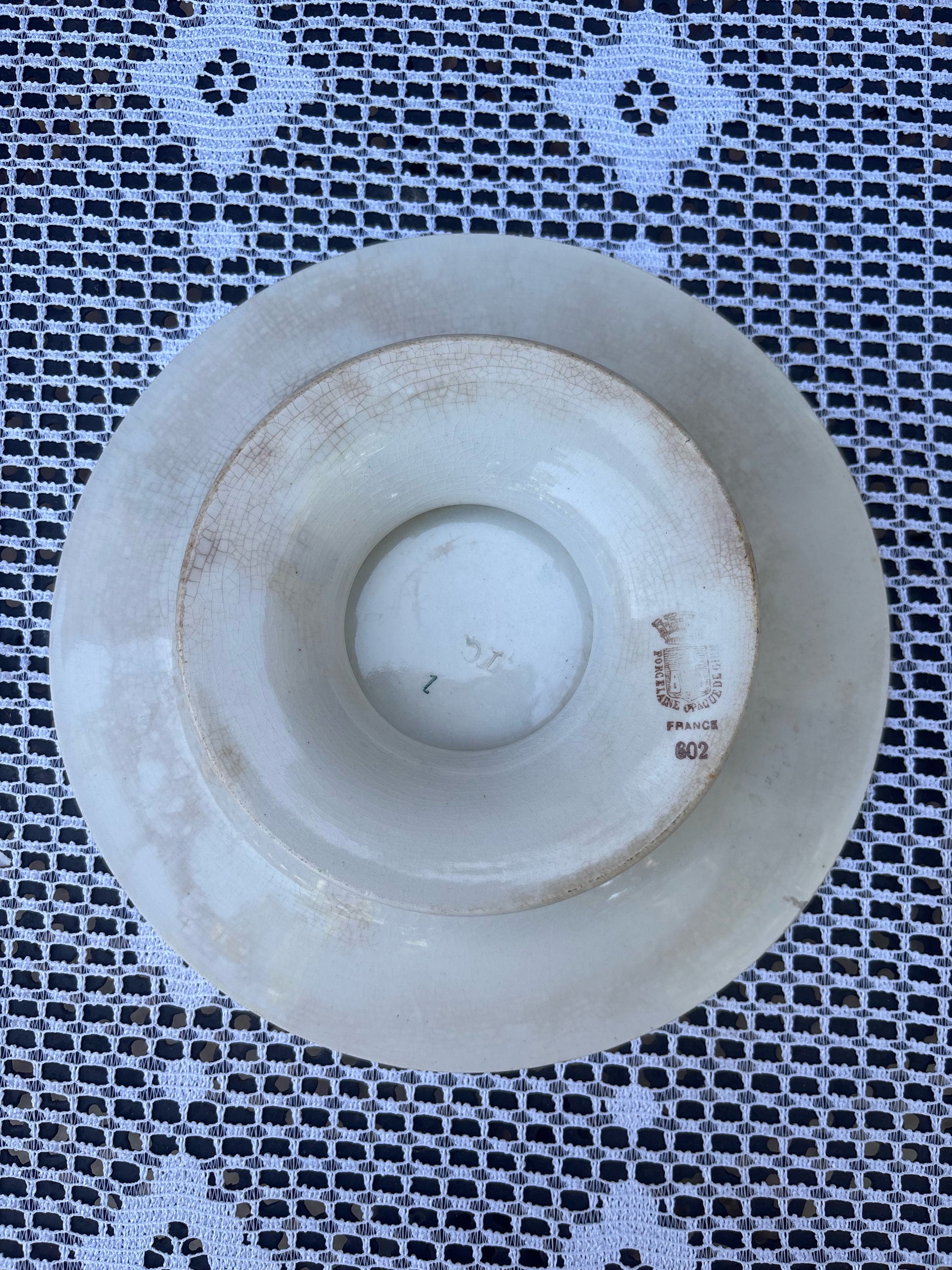 Compotier Gien 1900 dessous