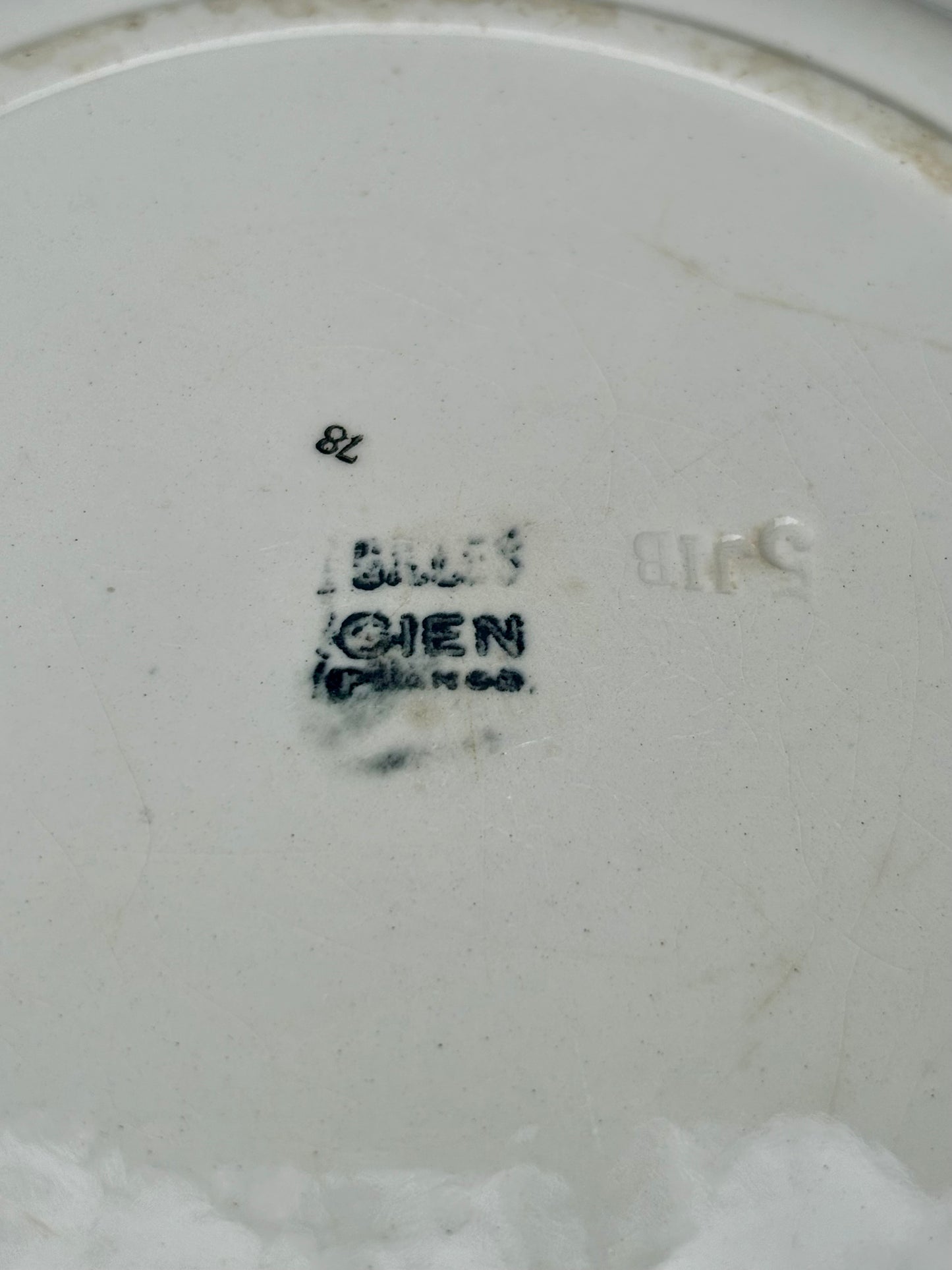 Plat Manufacture de Gien modèle Gilles