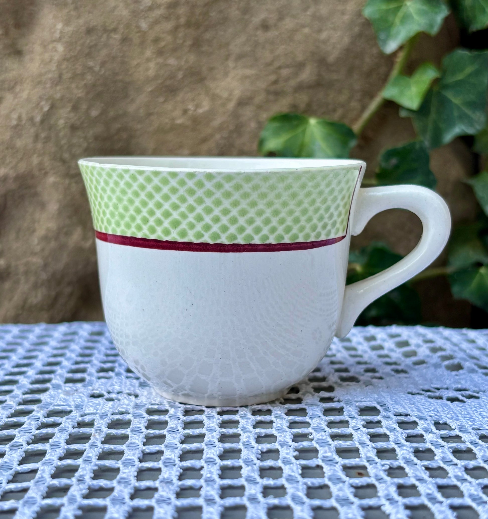tasse salins décor isoard gauffre vert