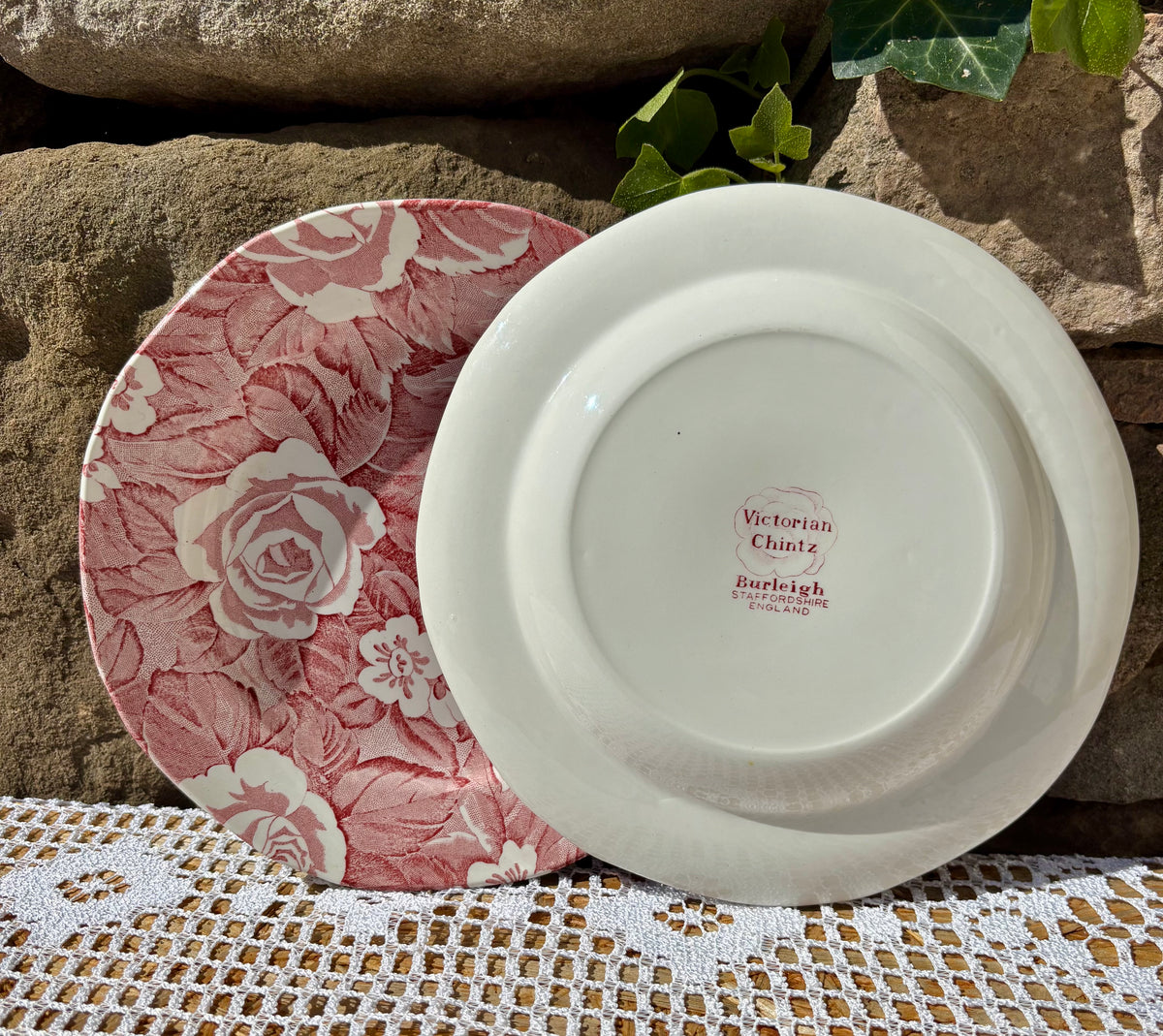 Assiettes anglaises roses