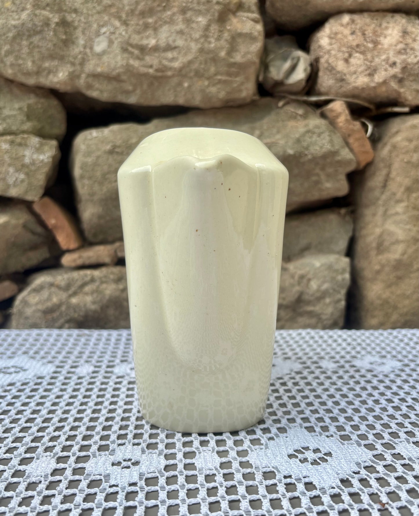 Pichet de bistrot en céramique blanc