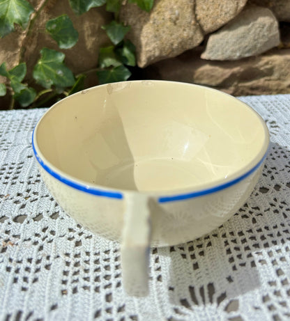 Tasse Badonviller décor ligne bleue