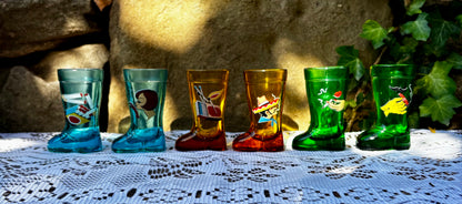 Verres à liqueur bottes