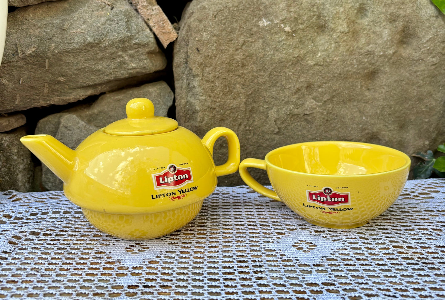 Théière solitaire publicitaire Lipton