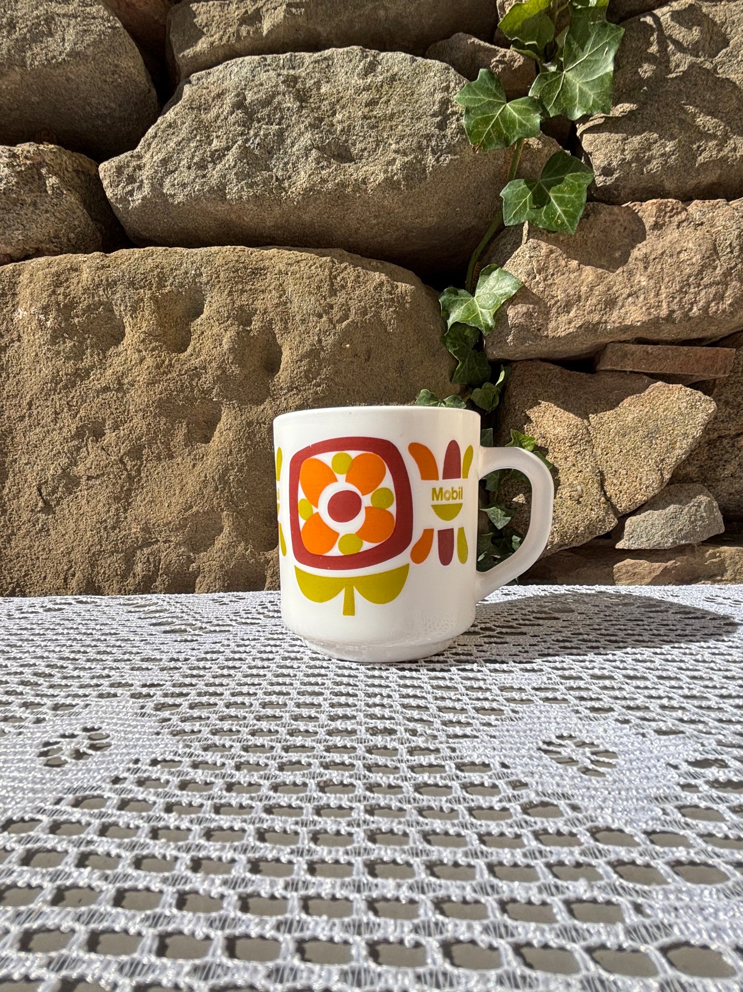 Tasse Arcopal modèle Mobil