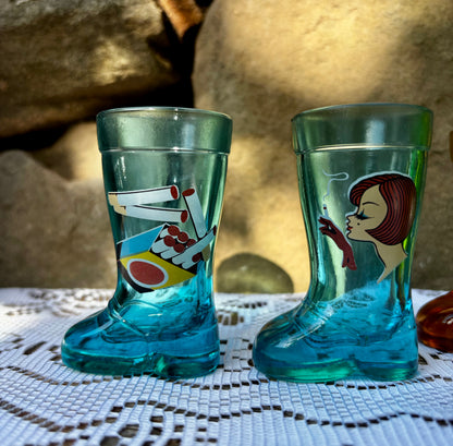 Verres à liqueur bottes