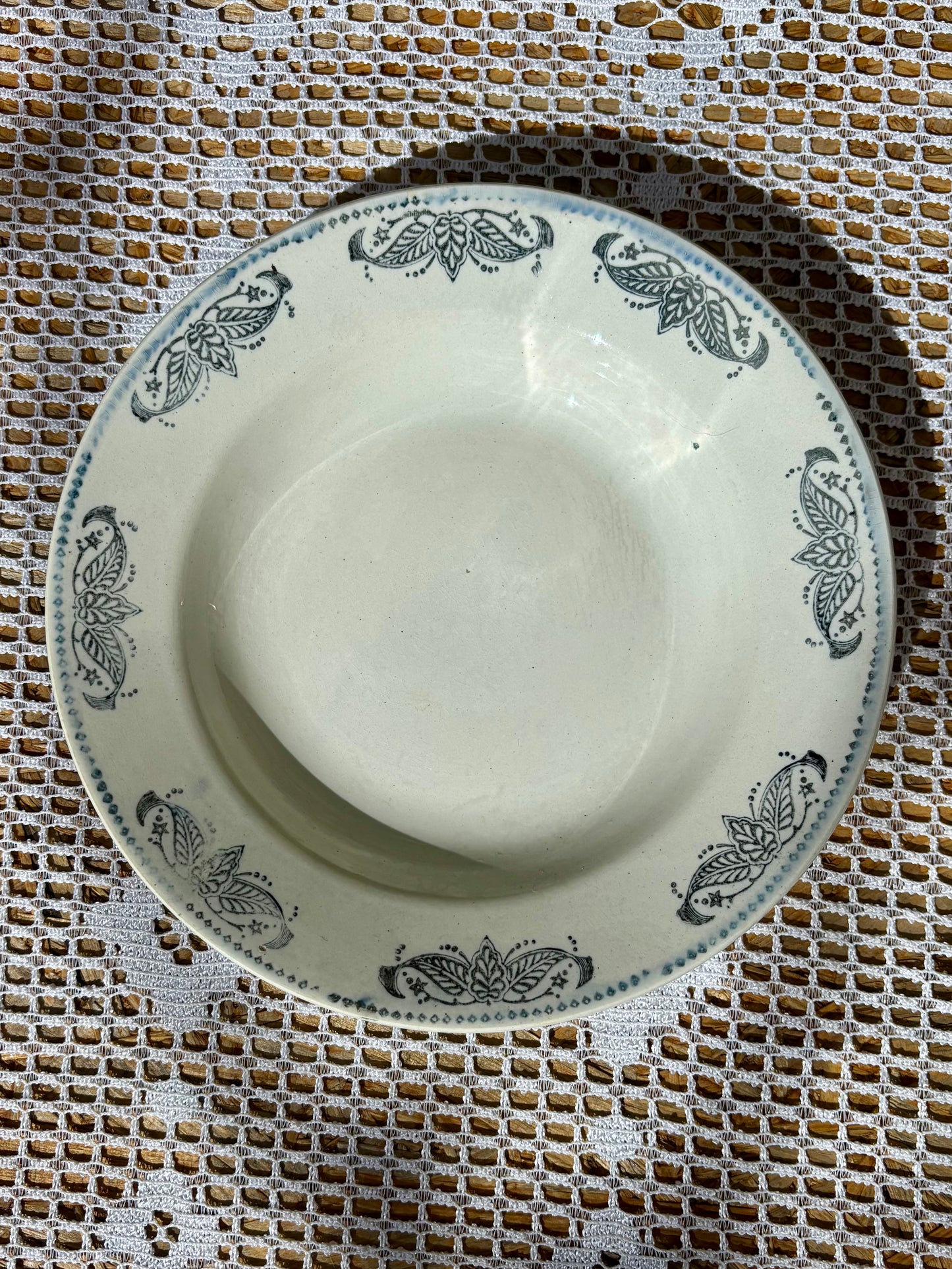 Assiettes Terre de Fer Renée