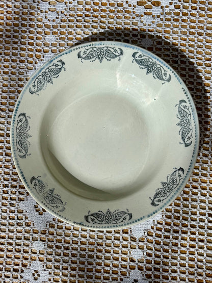 Assiettes Terre de Fer Renée