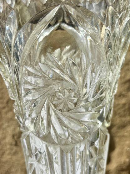 Vase en cristal vintage 50s
