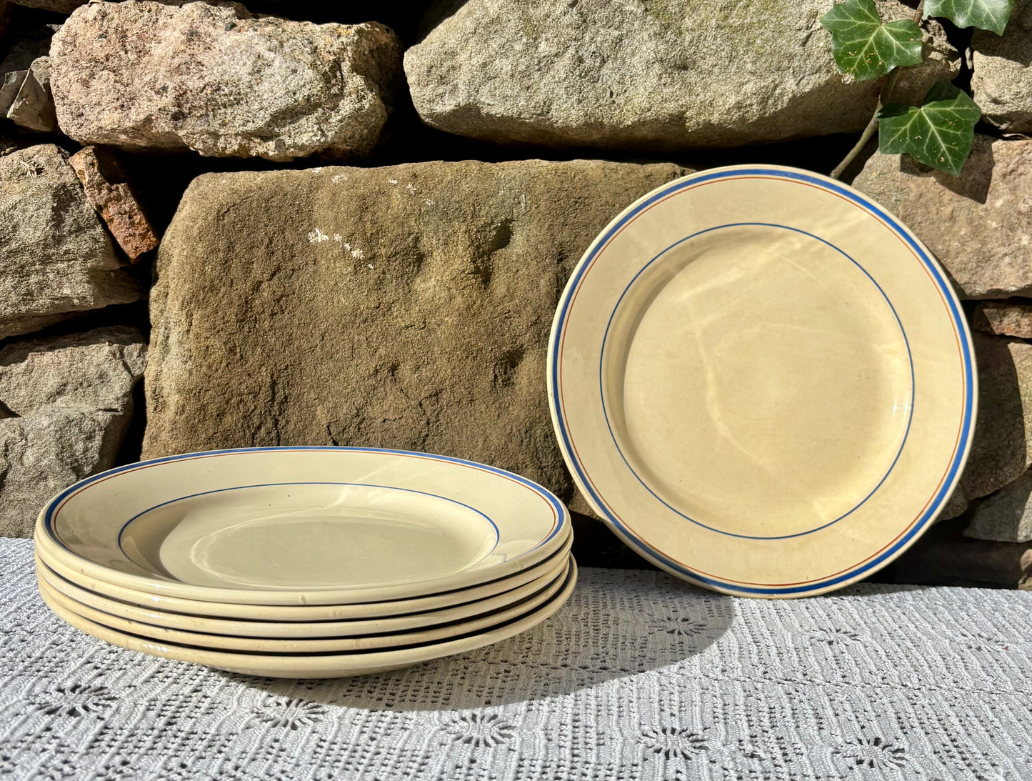 Assiettes Orchies Moulins des Loups modèle Louvois