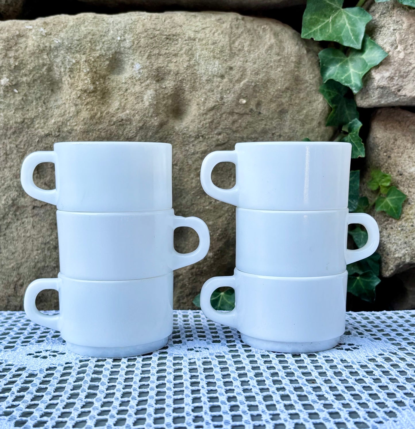 Tasses blanches Arcopal France