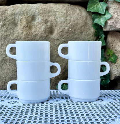 Tasses blanches Arcopal France
