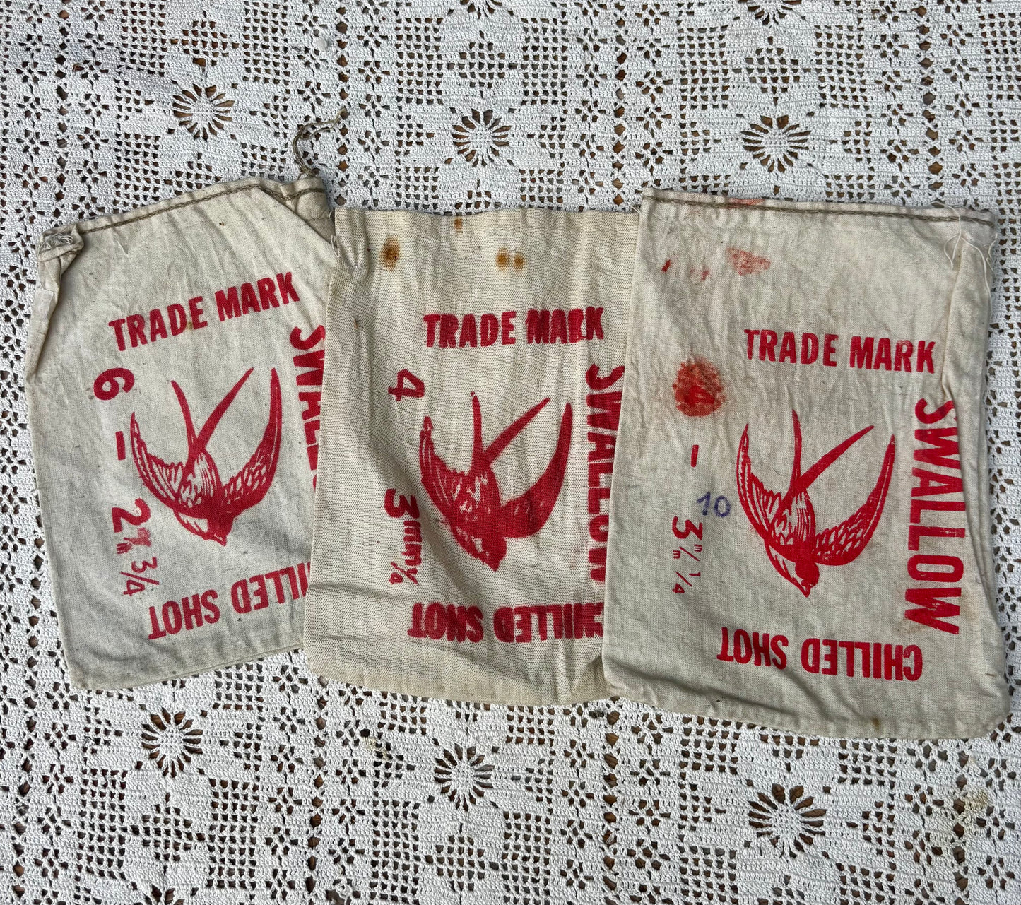 Petits sacs en toile de jute