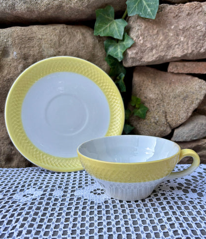 Tasse et sous-tasse Orchies Moulin des Loups jaune