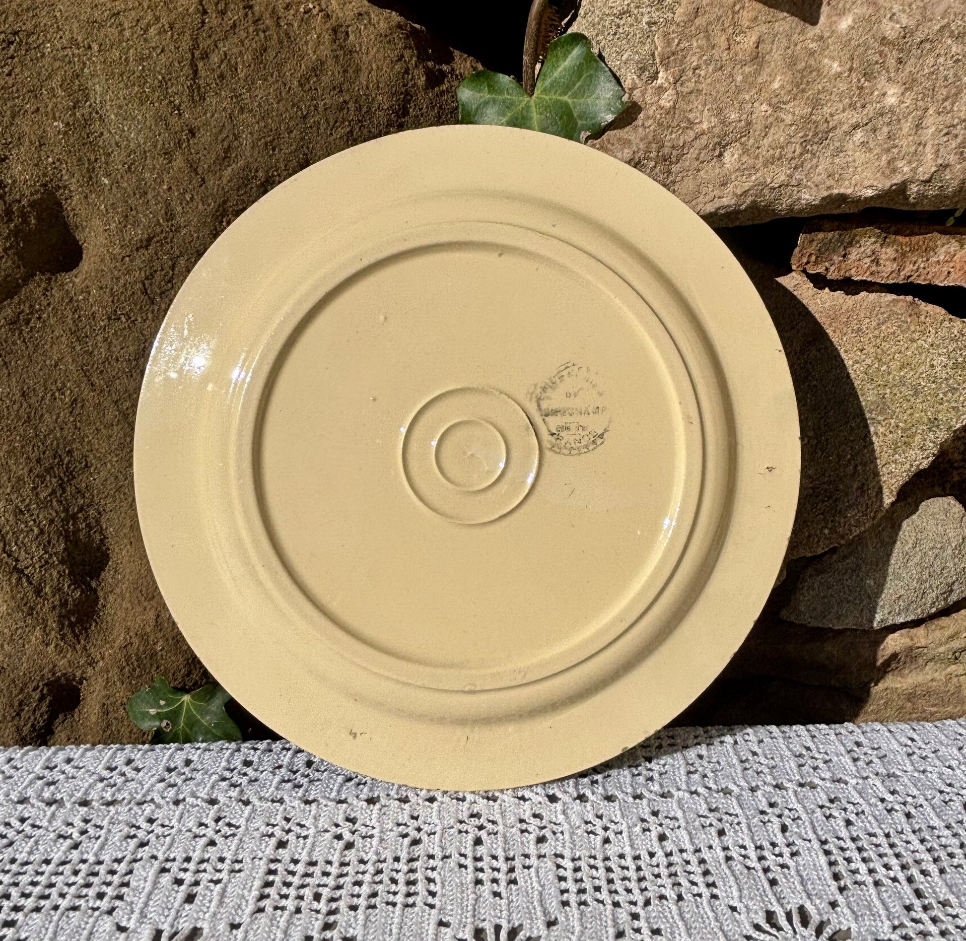 Assiette à dessert signature Longchamp 1940