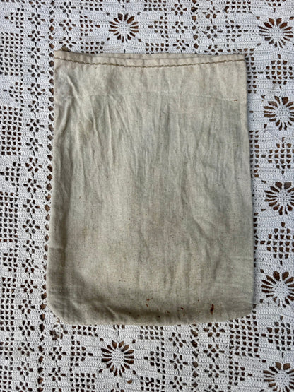 Petit sac en toile de jute