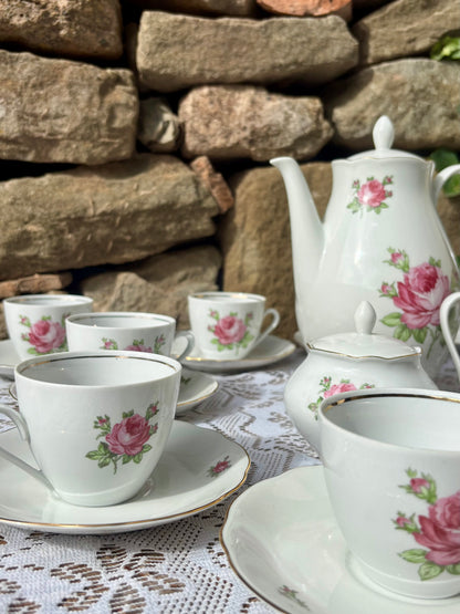 Service à café porcelaine années 70