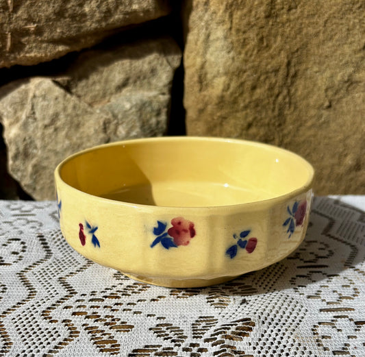 Bol vintage Badonviller décor petites fleurs 