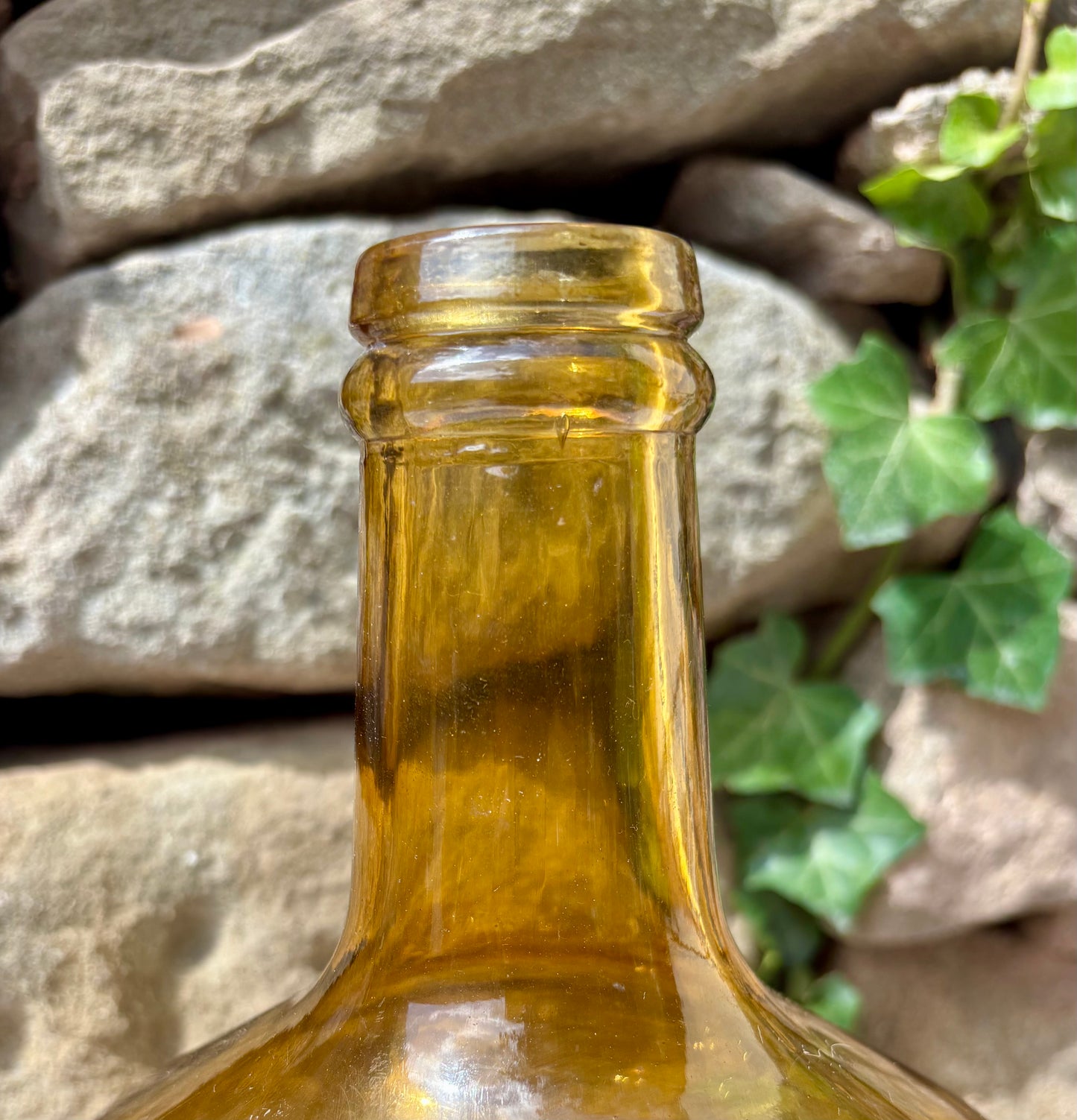 Goulot dame Jeanne ambrée vintage