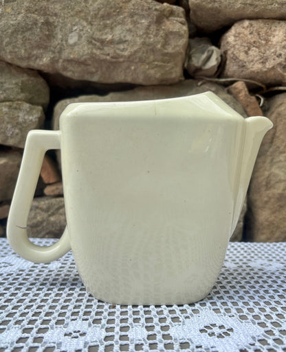 Pichet de bistrot en céramique blanc