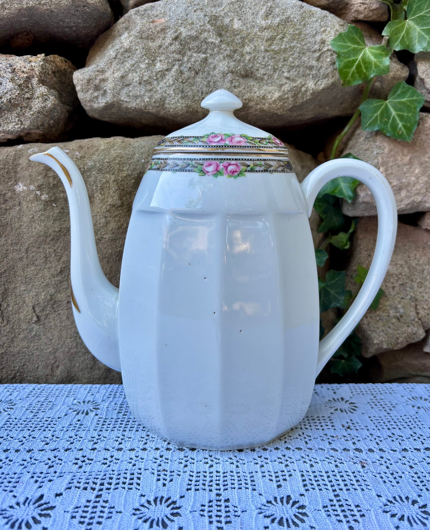 Cafetière ancienne porcelaine Limoges Jean boyer années 30 fleurs roses 