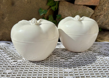 Cuit-pomme vintage plastique blanc forme pomme 