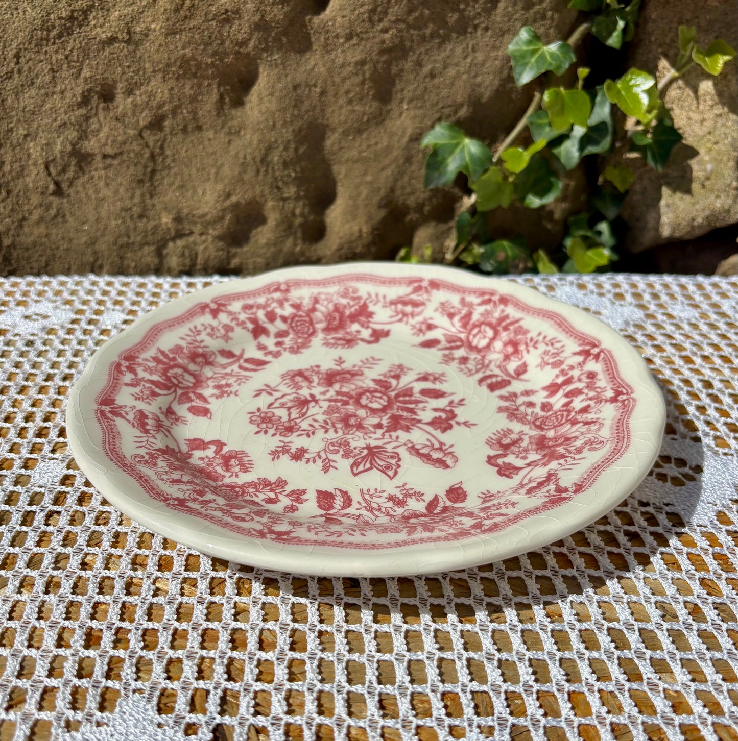 Assiette anglaise fleurs roses