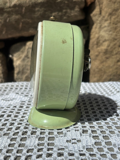 Réveil SMI métal laqué 50s