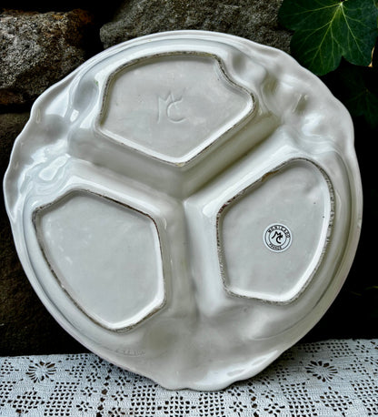 Plat barbotine compartimenté