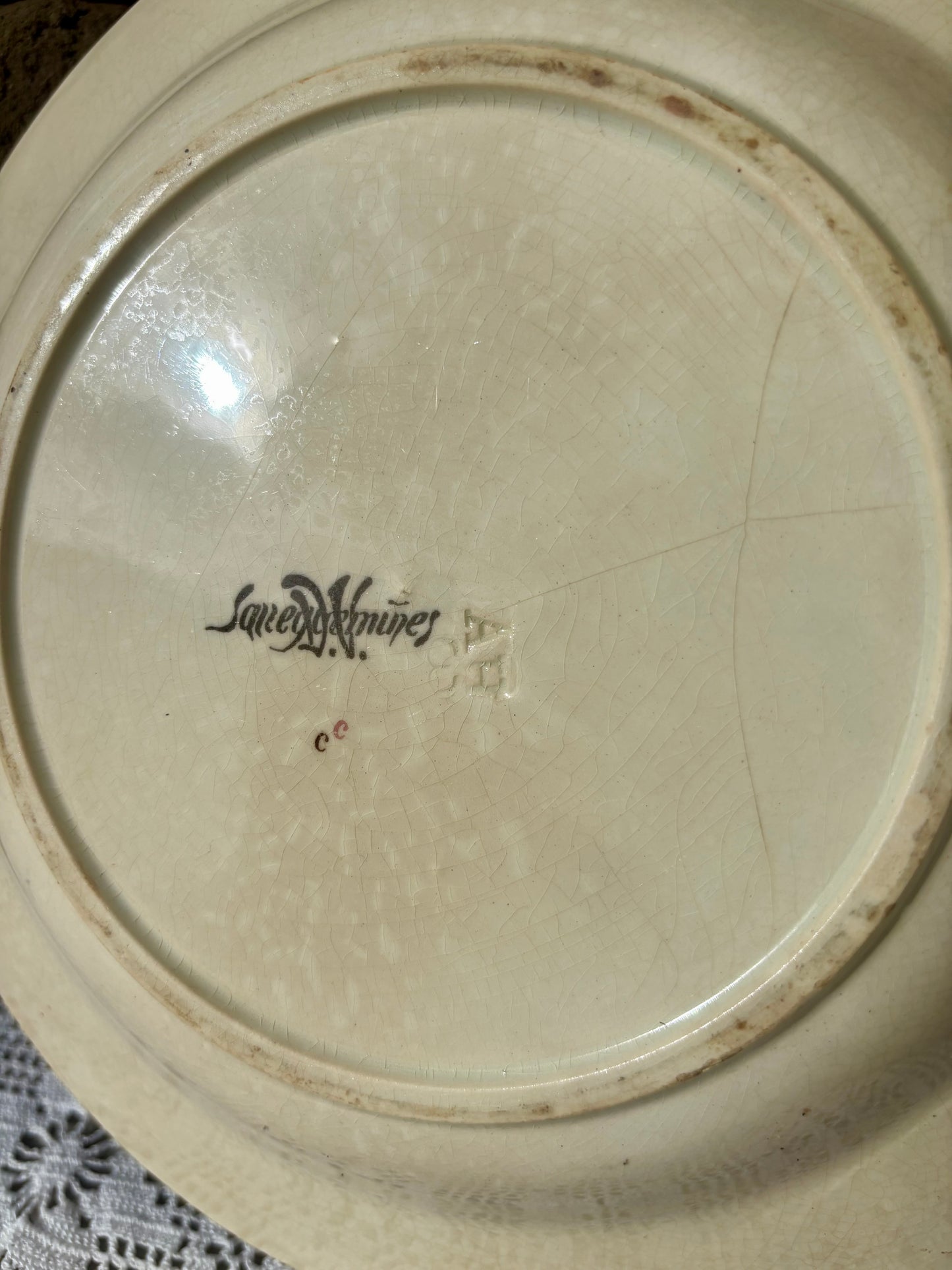 Assiette Sarreguemines modèle Louis XV