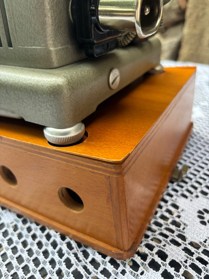 Projecteur diapositives Paximat 1950 socle bois