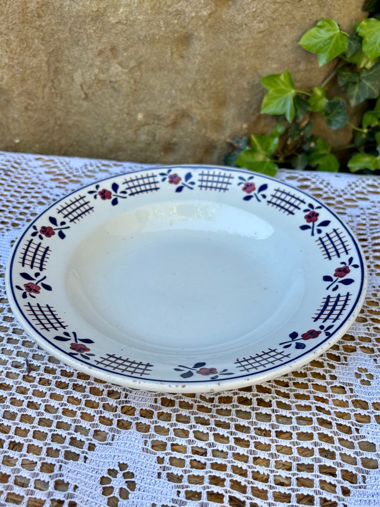 Assiette Niderviller modèle Loire