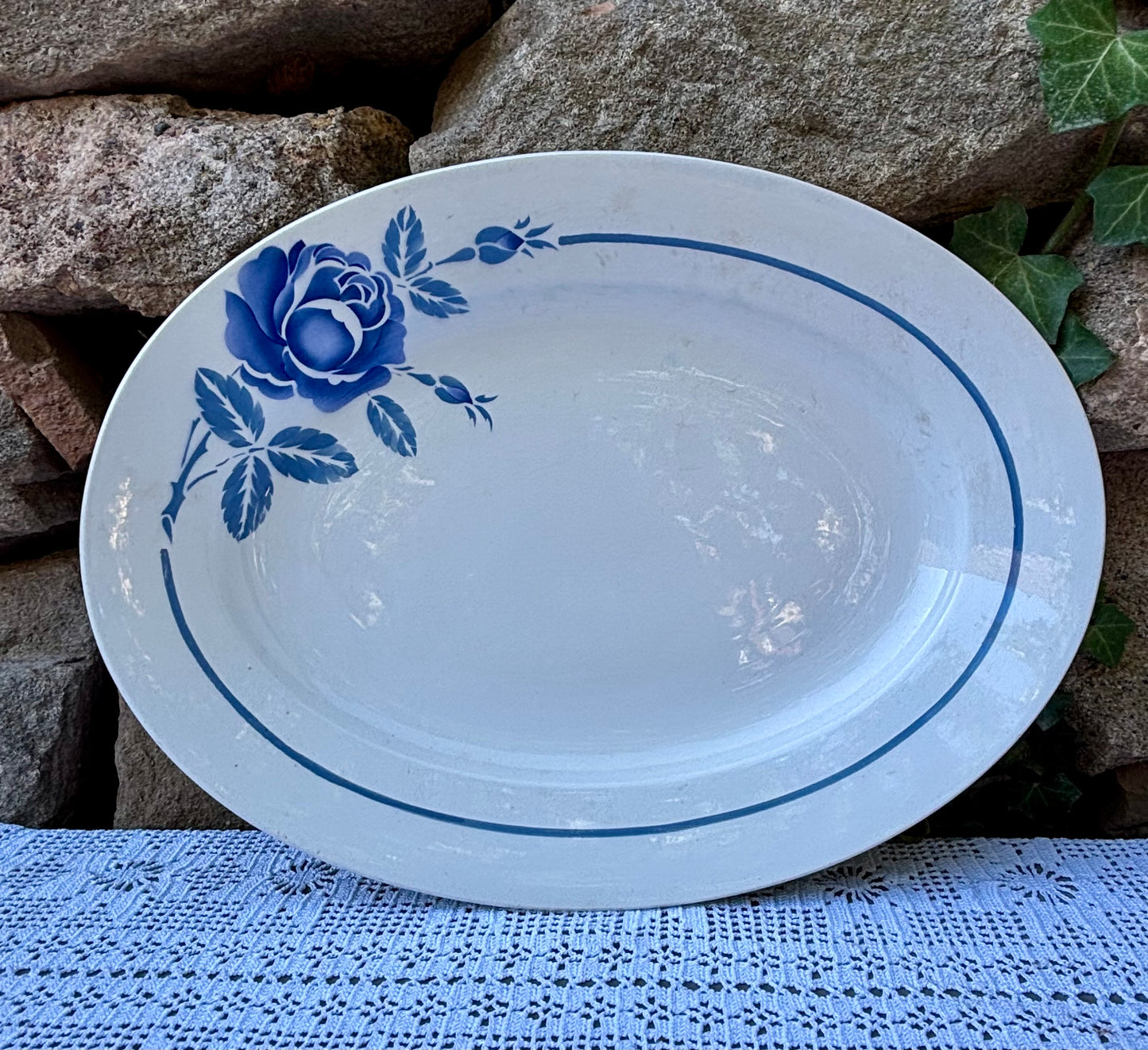 Ravier vintage Orchies moulin des loups décor floral bleu