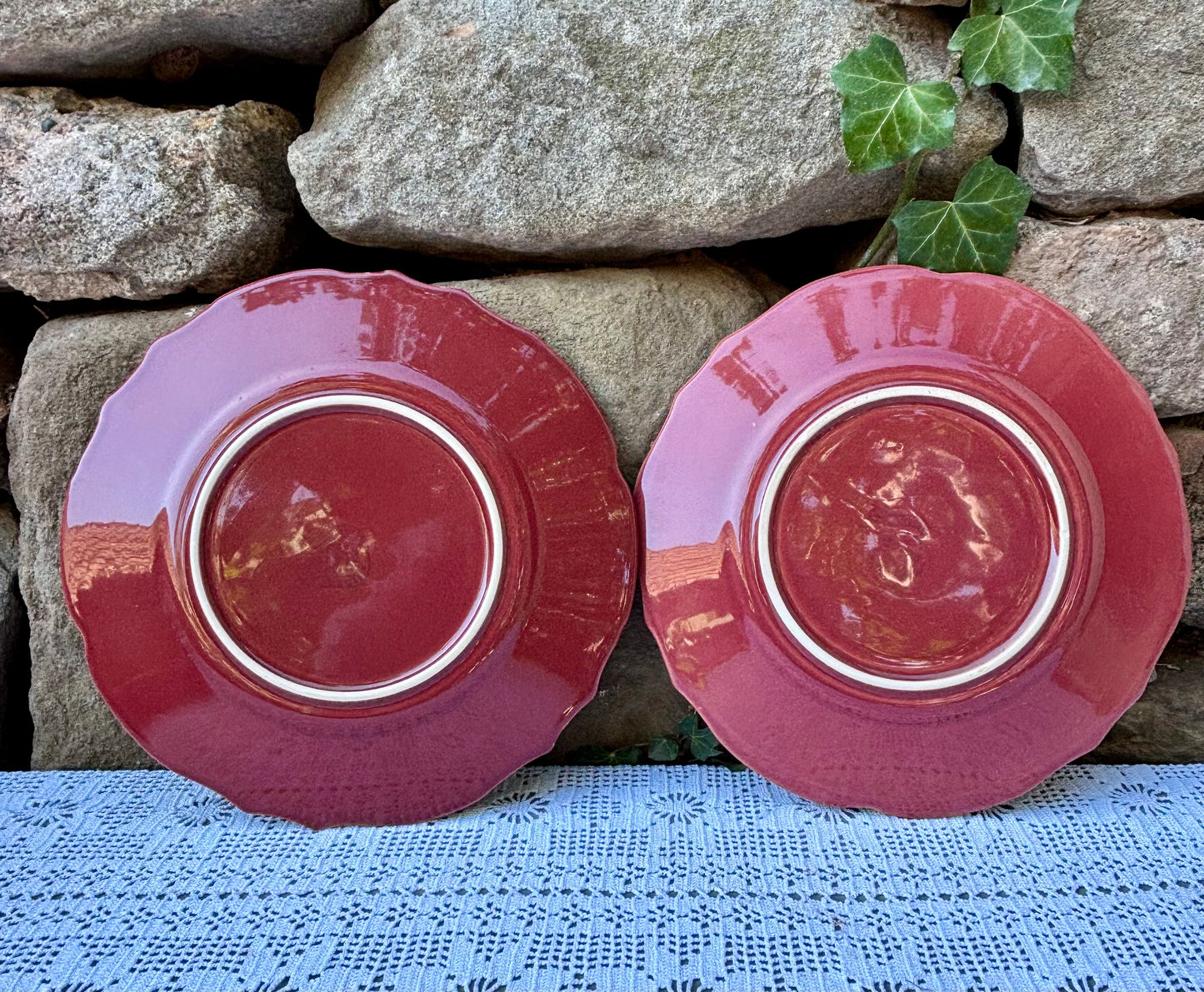 assiettes niderviller rouge framboise signature dos