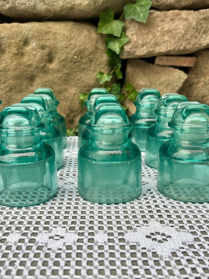 isolateurs verre épais bleus vintage edf 