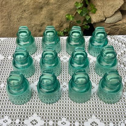 isolateurs verre épais bleus vintage edf