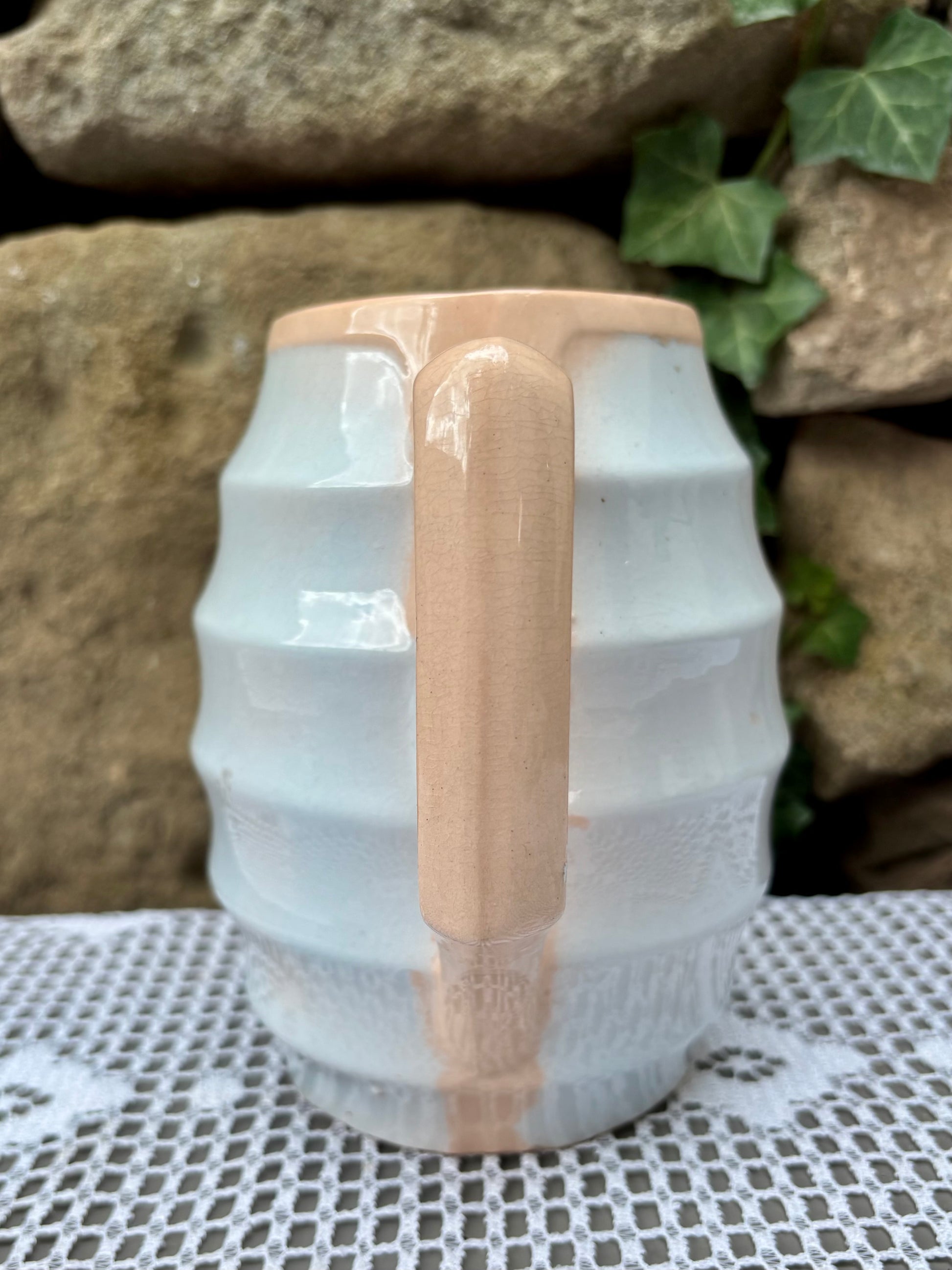 pichet digoin rose pastel nervure 1950 anse