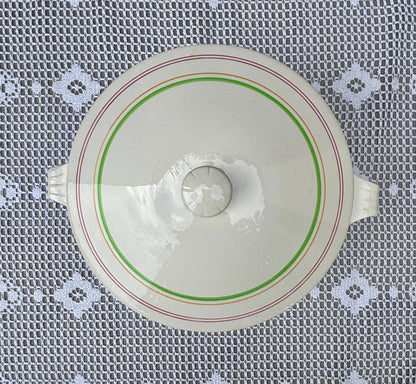 soupière vue du dessus lignes colorées 1950