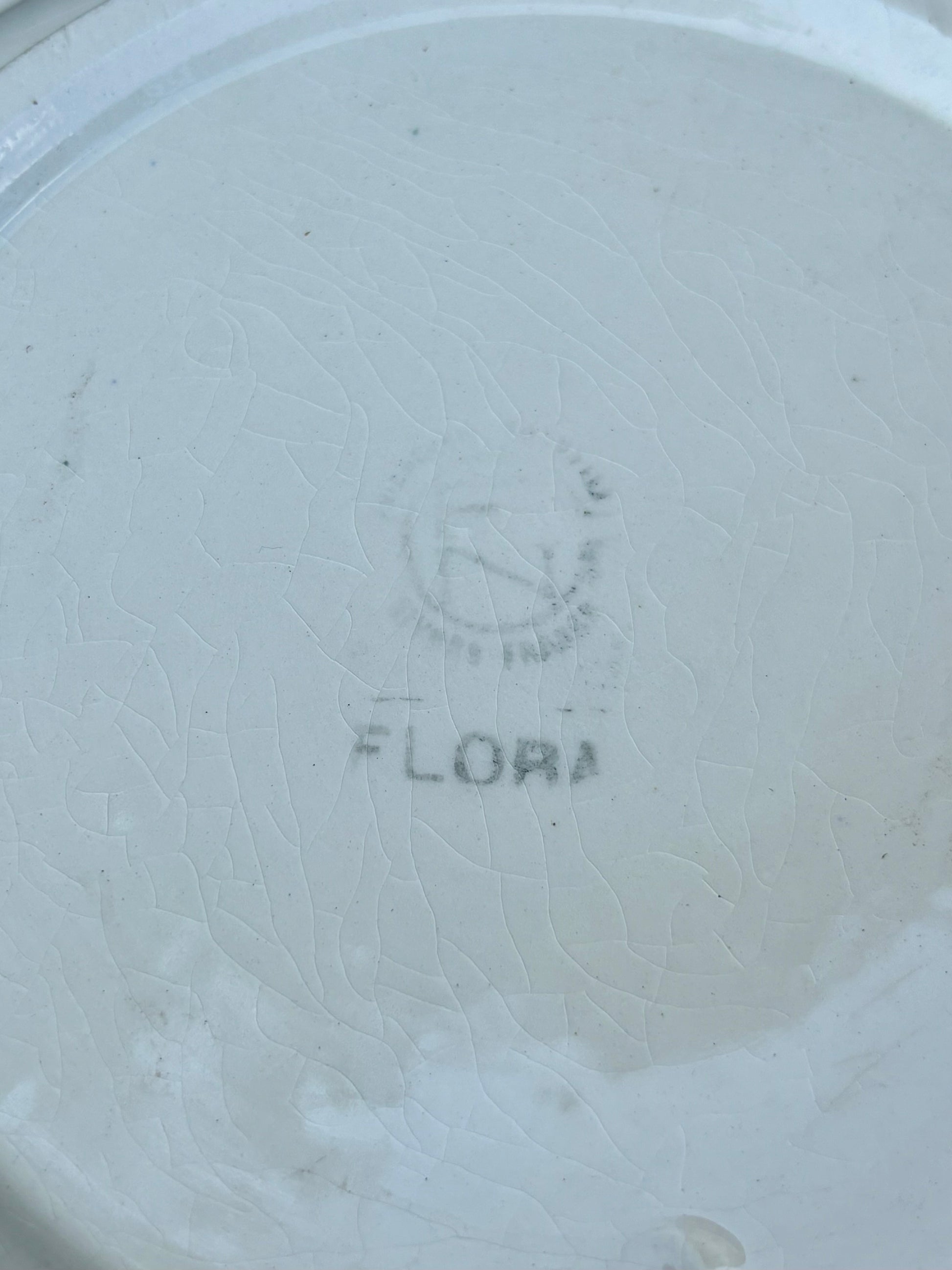 soupiere givors flora 1950 détail signature manufacture