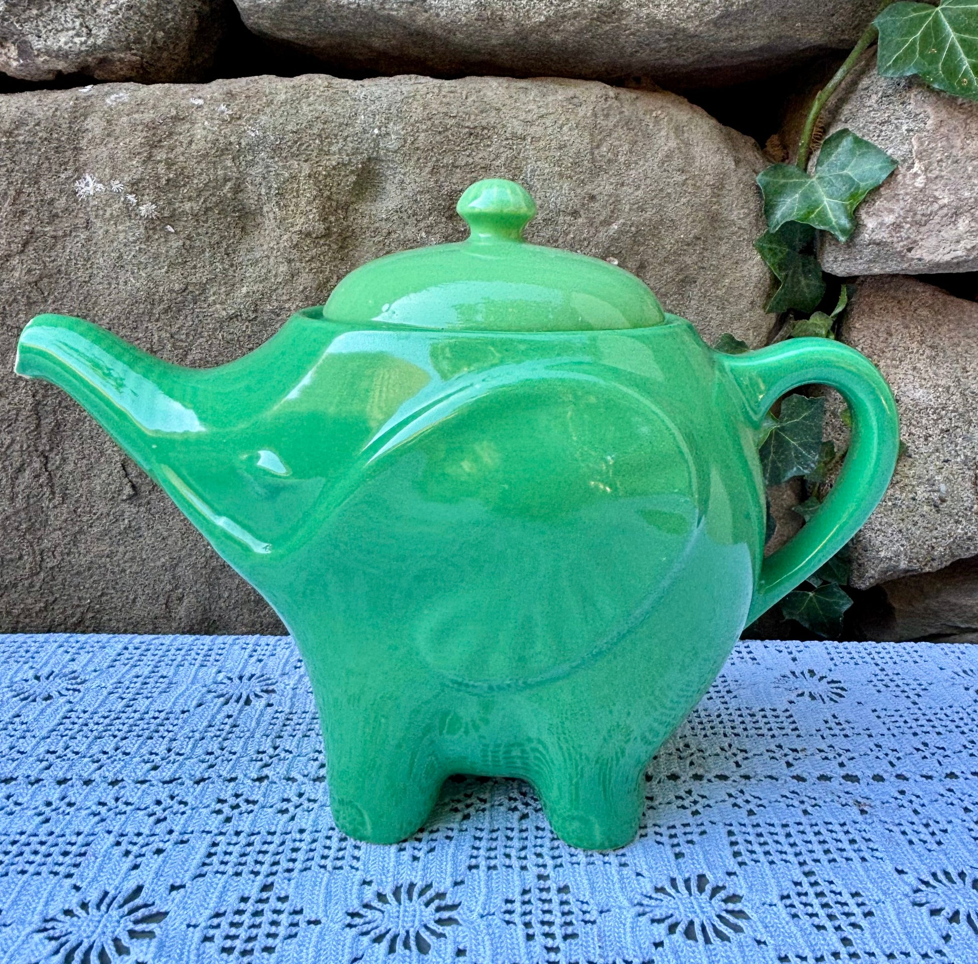 théière niderviller éléphant vert 1950